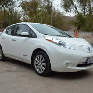 kupit-nissan-leaf-s-krivoj-rog-885689