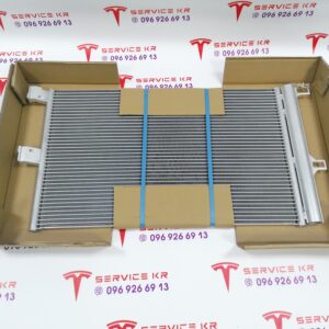 Радіатор кондиціонера (до рест) ТМ3 18-21 1077083-00-B