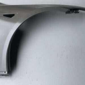 Крило переднє RH 1562552-E0-A