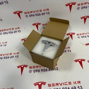 Логотип переднього бампера T 1047884-00-D