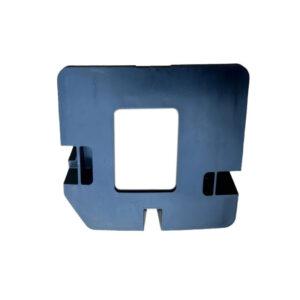 Кронштейн центральний заднього бампера RH TMX 21+ 1616946-00-A