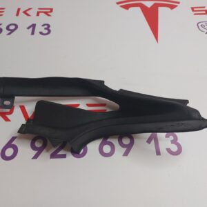 Накладка панелі двірників права Б/У TMX 15-21  1055374-00-А | 1064603-00-C