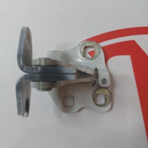 Петля двері передня верхня RH (Б/У) ТМ3 1101034-00-G