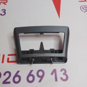 Корпус кронштейна кріплення дисплея Б/У на ТМ3 18-21 1101136-00-Е