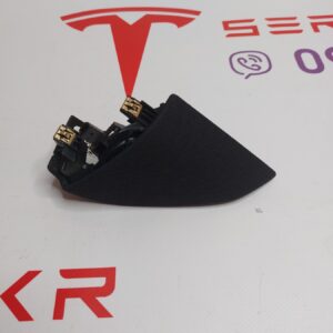 Накладка з динаміками передніх LH дверей Б/У на ТМ3 18-24 1095657-00-E