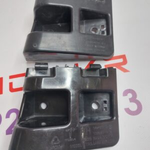 Кронштейн центральний заднього бампера RH Б/У на ТМY 20-24 1506969-00-A