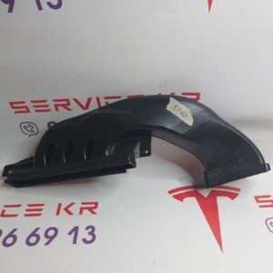 Повітропровід салону передній LH Б/У на ТМ3 18-24 1083388-00-D