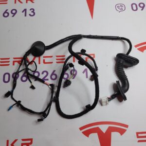 Електропроводка дверей задньої RH Б/У на ТМ3 18-21 2067966-00-В