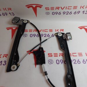 Трапеція склопідйомника переднього RH Б/У на ТМY 20-24