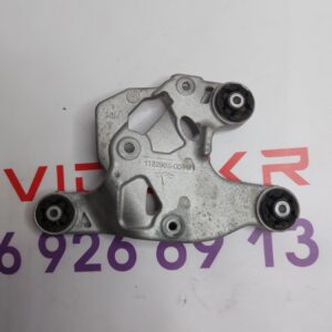 Кронштей ​​кріплення компресора кондиціонера Б/У на ТМ3 18-21 1122968-00-А