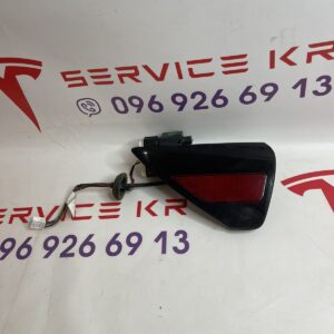 Лючок порту зарядки Б/У на ТМ3|Y 18-24 1084854-99-D